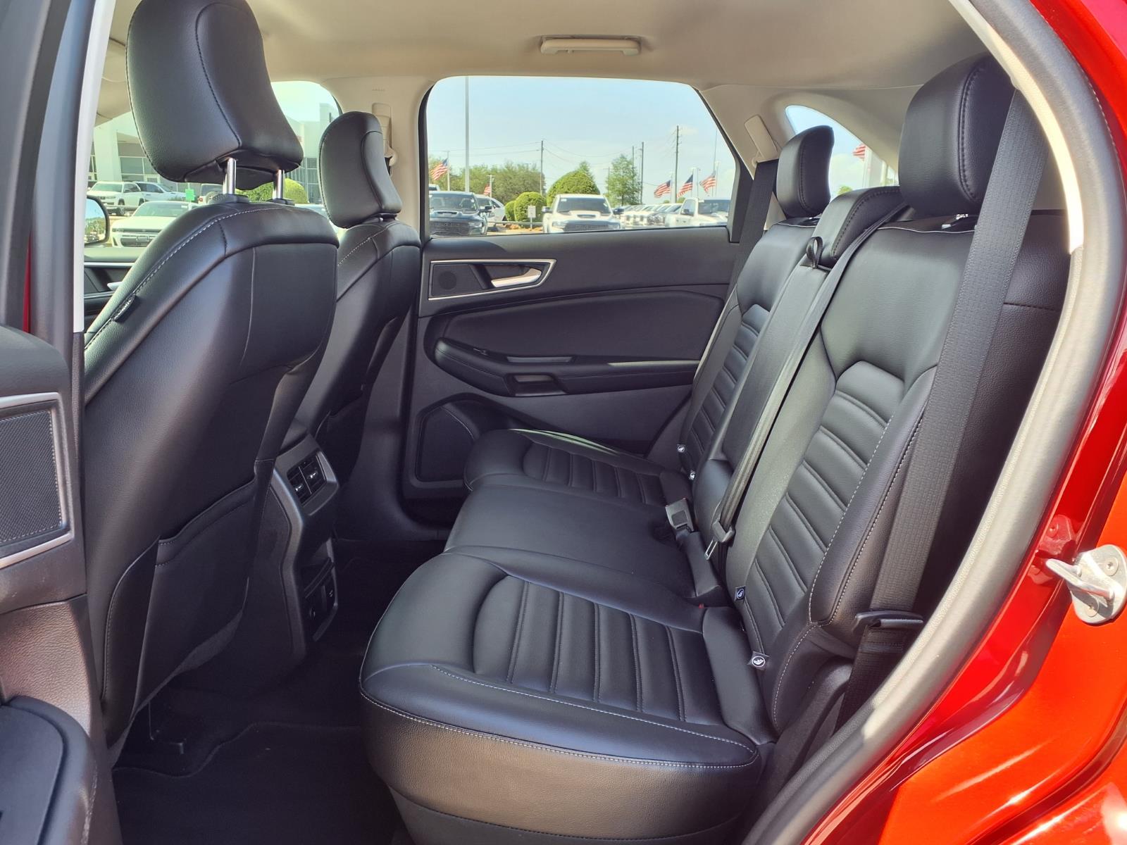 2024 Ford Edge SEL - 8