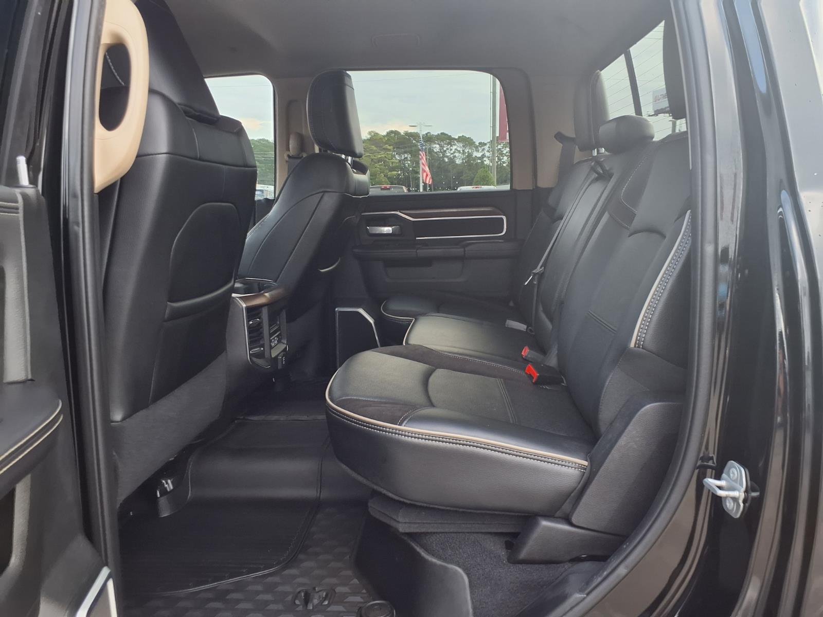 2022 RAM 2500 Laramie - 8