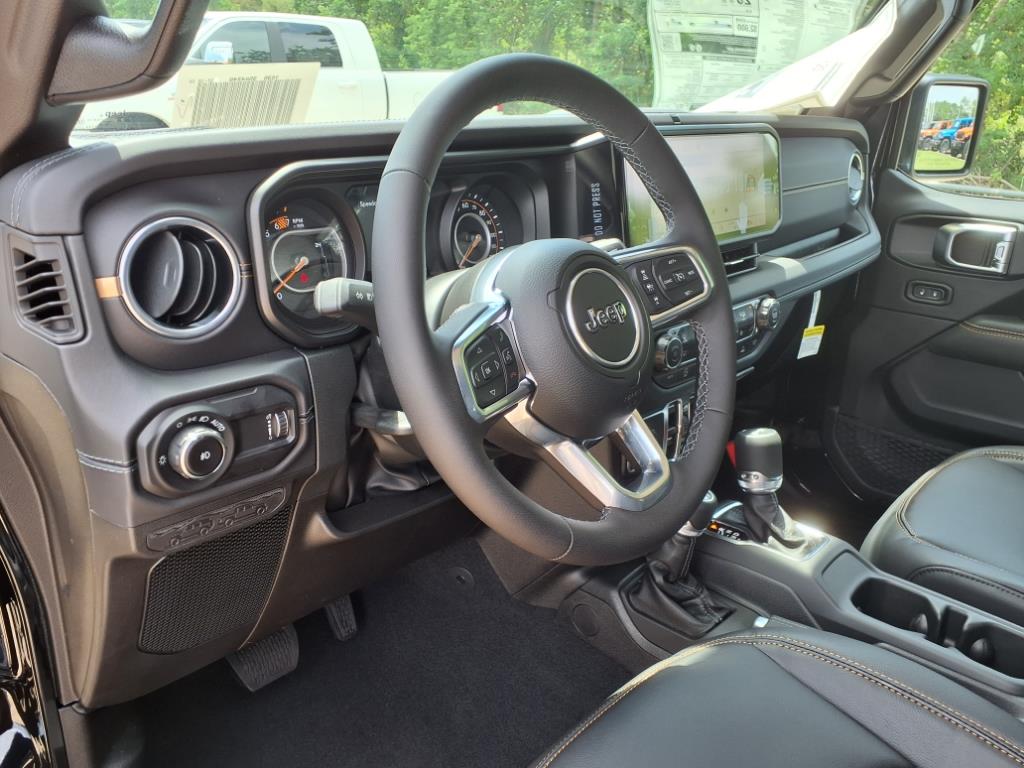 2025 Jeep Wrangler Sahara Black Clearcoat at League City CDJR