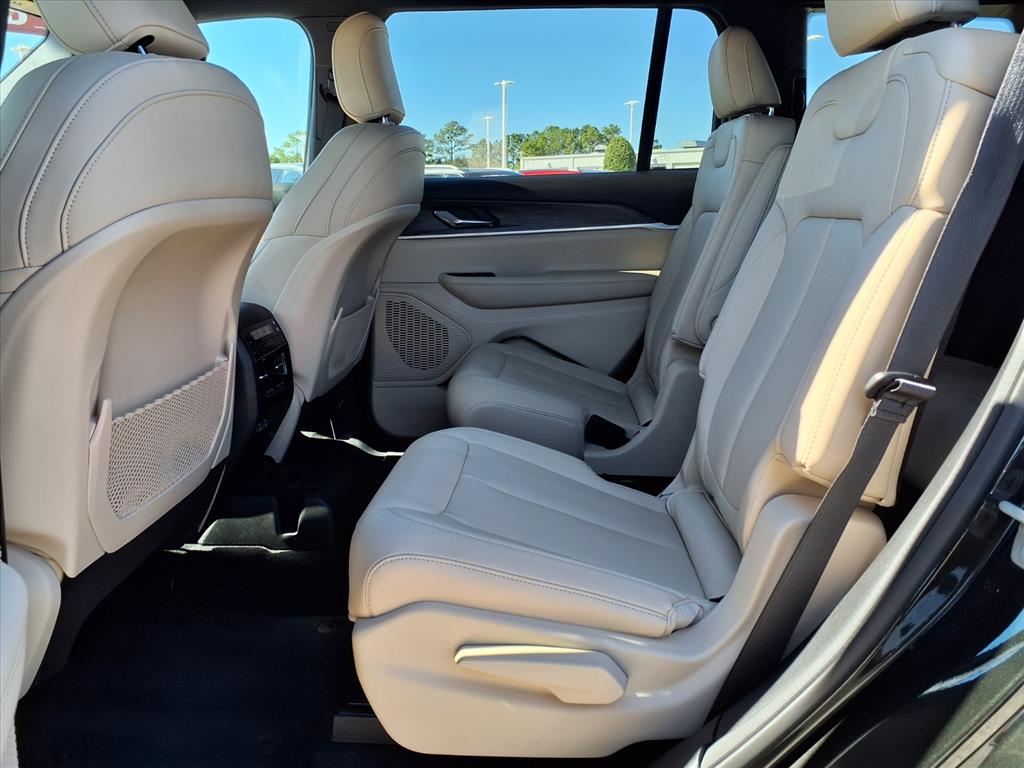 2024 Jeep Grand Cherokee L Limited Rocky Mountain Pearlcoat at League City CDJR