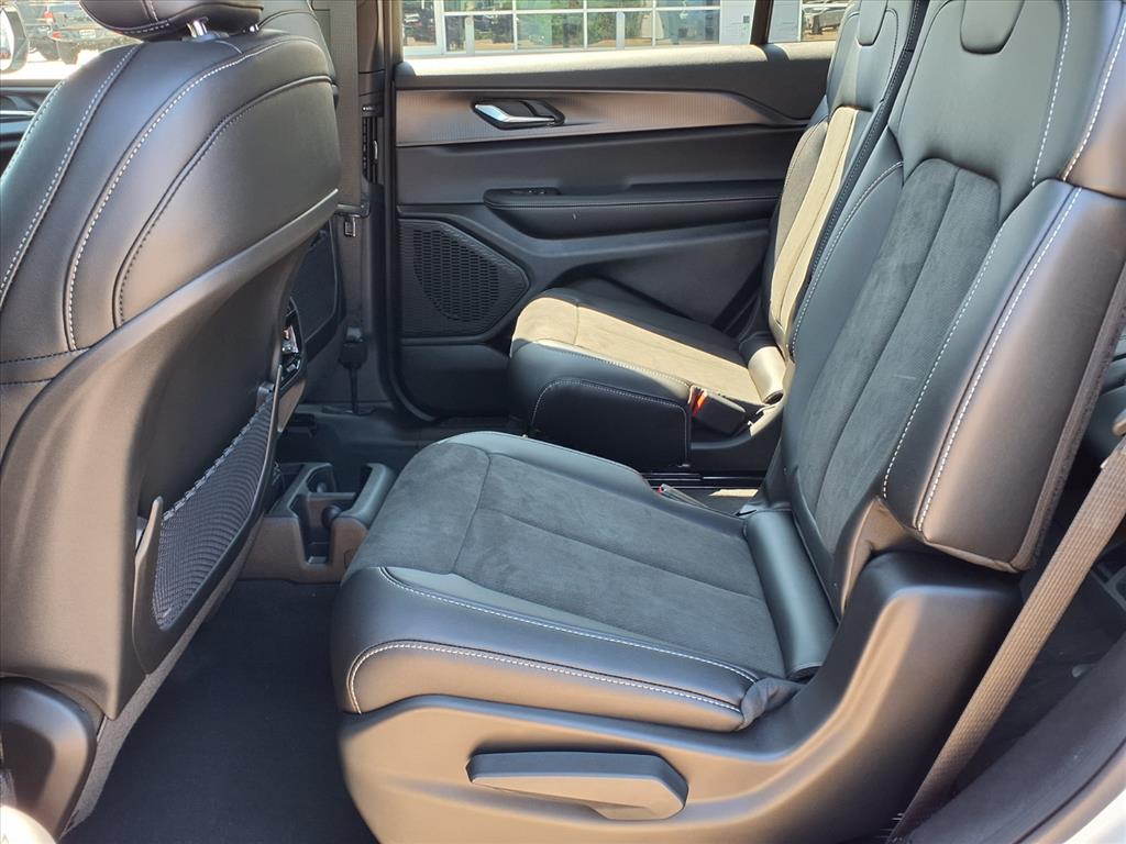 2025 Jeep Grand Cherokee L Laredo Bright White Clearcoat at League City CDJR