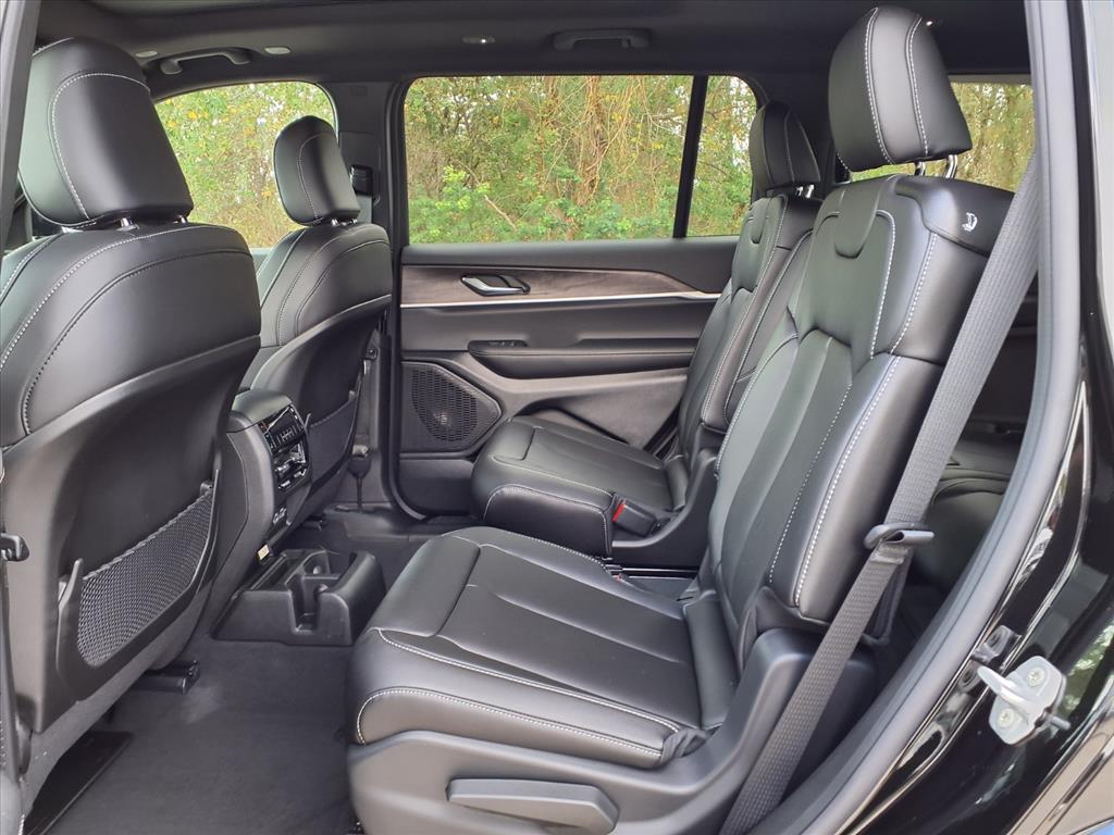 2025 Jeep Grand Cherokee L Limited Diamond Black at League City CDJR