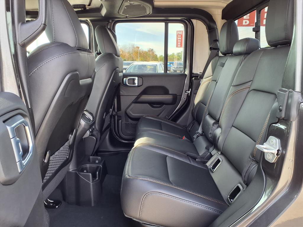 2026 Jeep Gladiator Sport Gray at League City CDJR