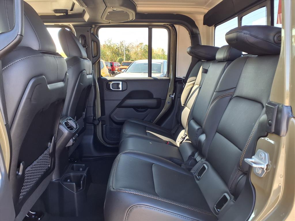 2026 Jeep Gladiator Sport Pj5 41 at League City CDJR