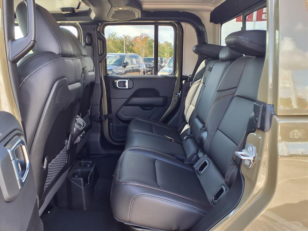 2026 Jeep Gladiator Sport Pj5 41 at League City CDJR