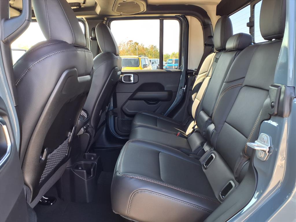 2026 Jeep Gladiator Sport Anvil Clearcoat at League City CDJR