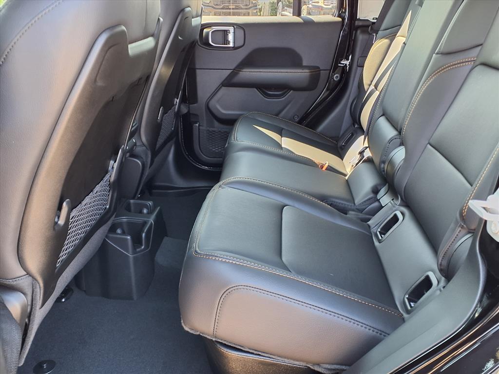 2025 Jeep Gladiator Sport Black Clearcoat at League City CDJR