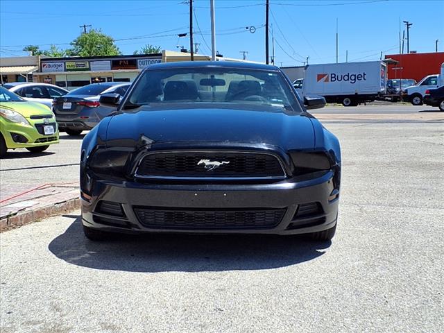 2014 Ford Mustang V6