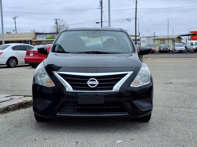2018 Nissan Versa SV