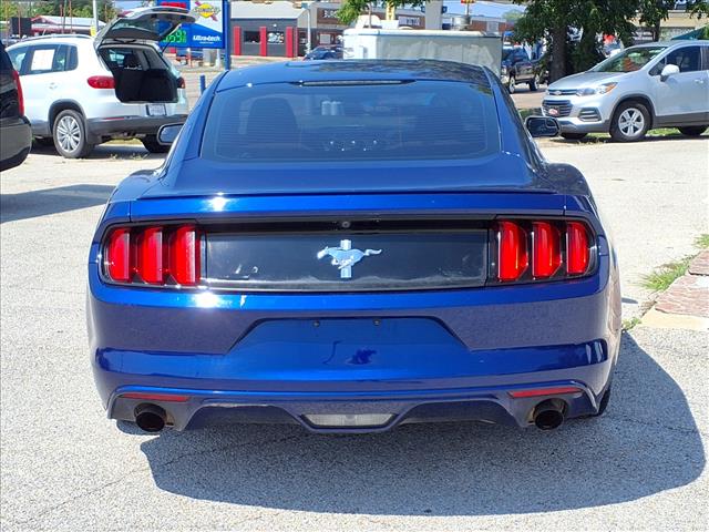 2015 Ford Mustang V6