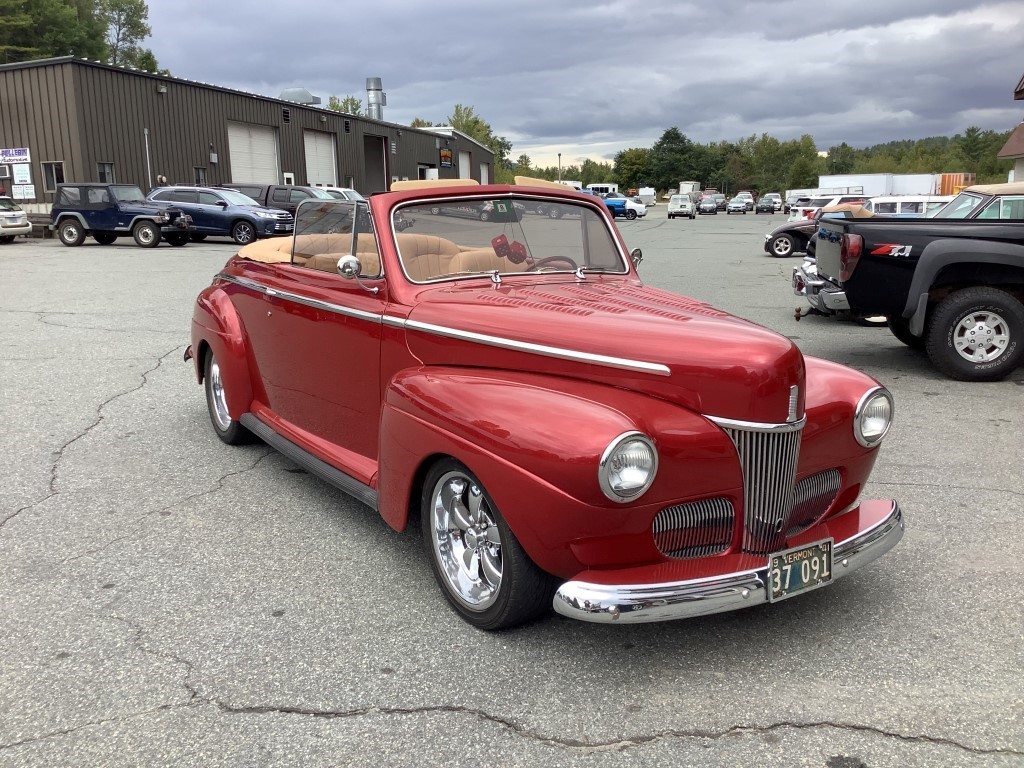1941 Ford super deluxe