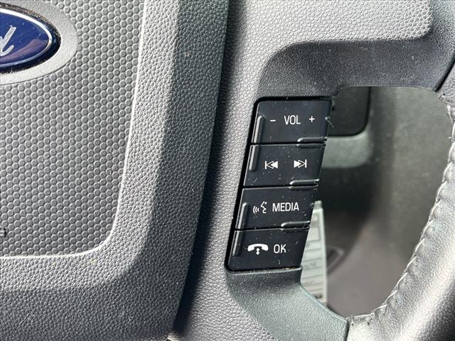 2010 Ford Escape XLT - Photo 11