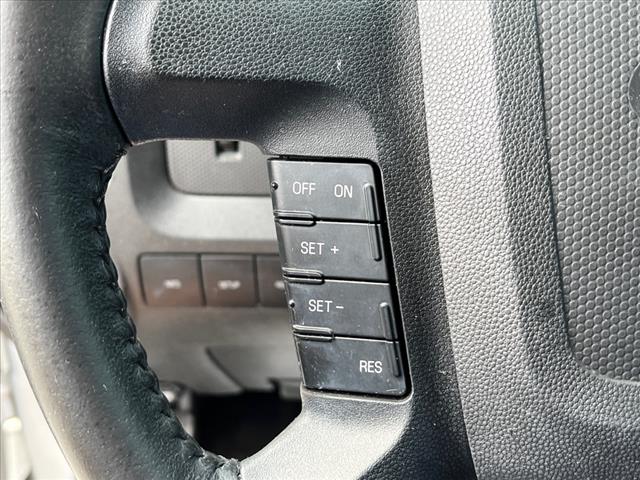 2010 Ford Escape XLT - Photo 12