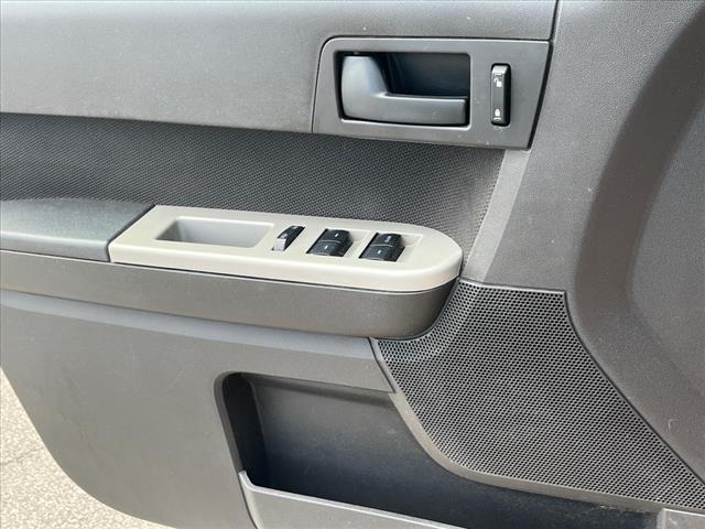 2010 Ford Escape XLT - Photo 14