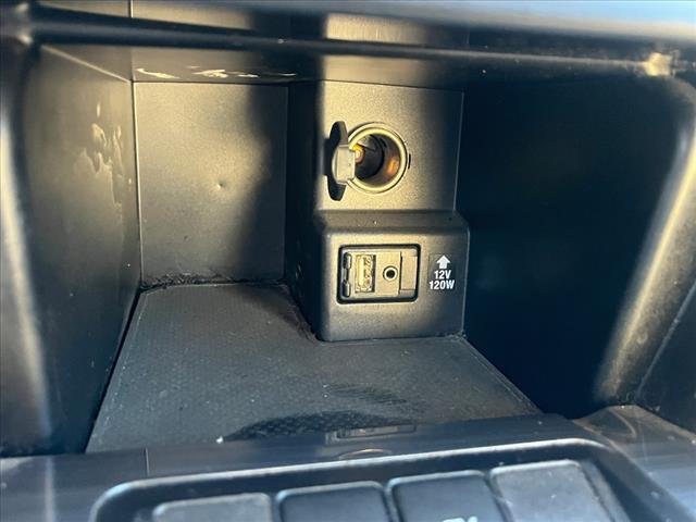 2013 Toyota Camry Hybrid LE - Photo 20