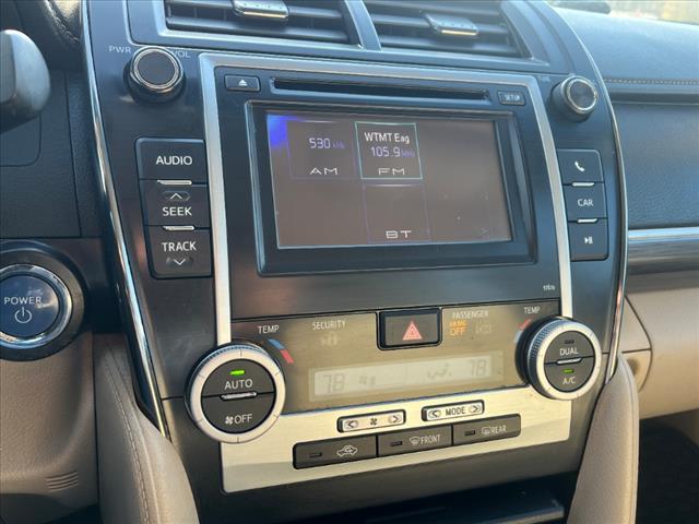 2013 Toyota Camry Hybrid LE - Photo 8