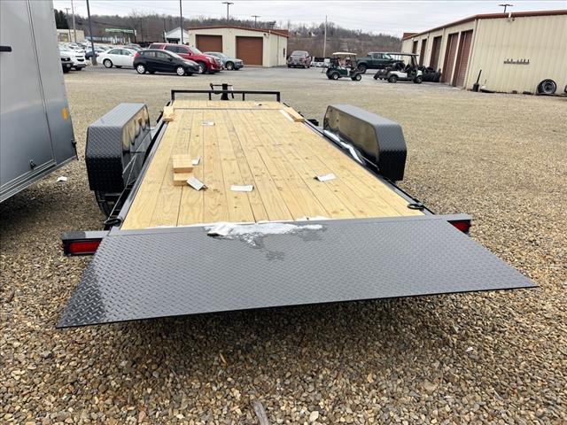 2025 Sure Trac         ST7X18+4 TB ET 14K 