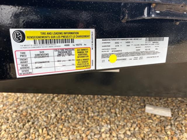 2025 Sure Trac         ST7X18+4 TB ET 14K 