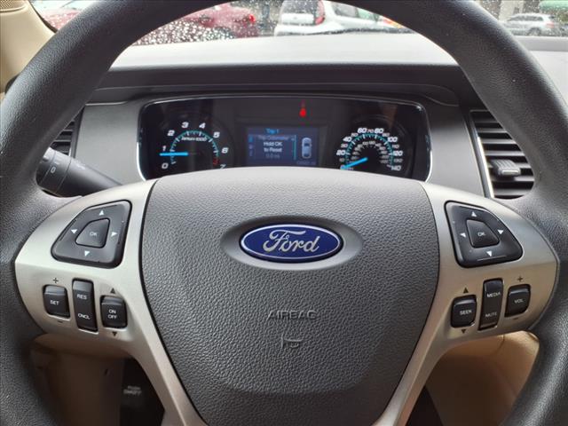 2014 Ford Taurus SE