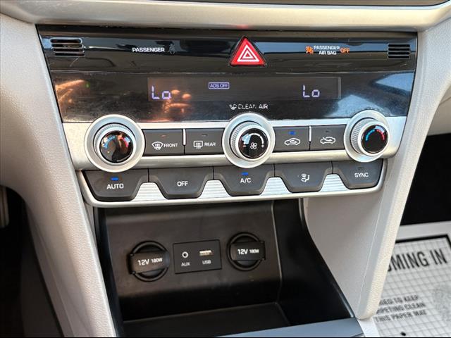 2020 Hyundai ELANTRA SEL