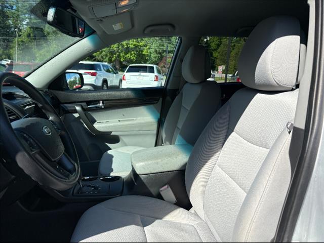 2012 Kia Sorento LX