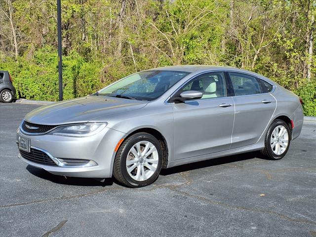 2015 Chrysler 200 Limited