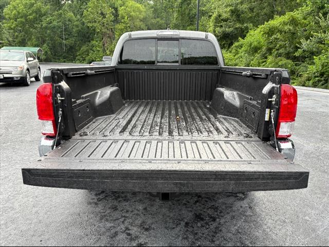 2017 Toyota Tacoma SR5 V6