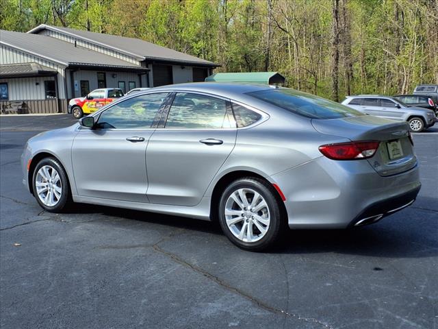 2015 Chrysler 200 Limited