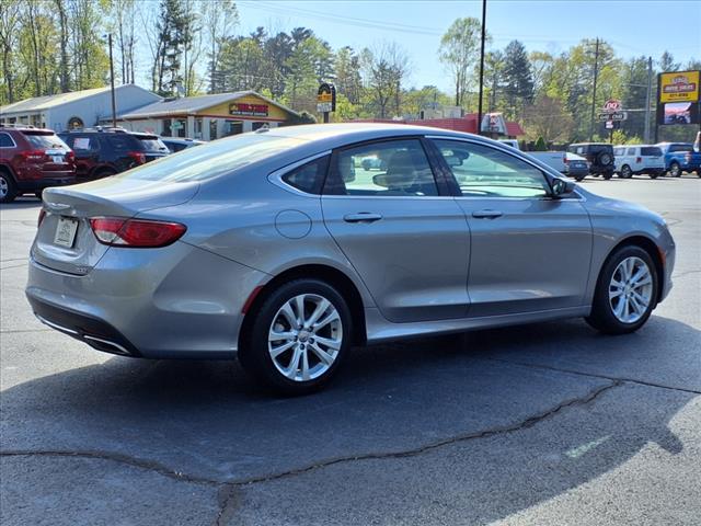 2015 Chrysler 200 Limited