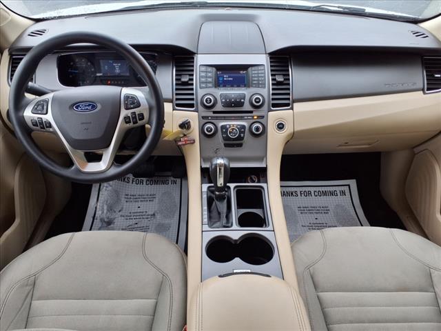 2017 Ford Taurus SE
