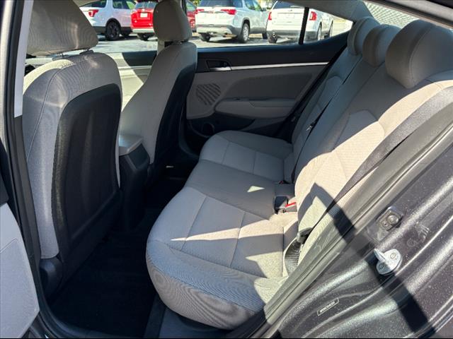 2020 Hyundai ELANTRA SEL