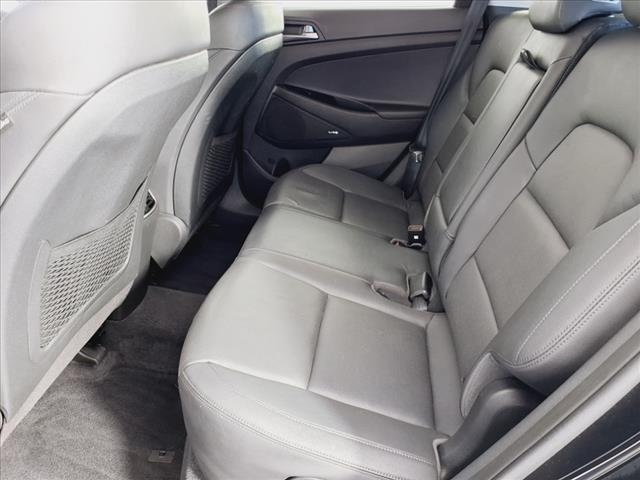2017 Hyundai TUCSON SE Plus