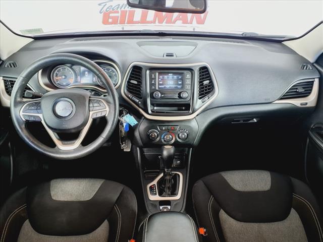 2015 Jeep Cherokee Sport