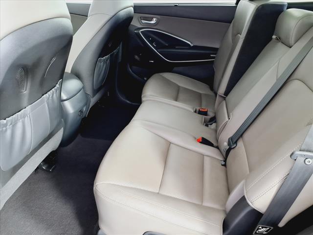2017 Hyundai SANTA FE SE Ultimate