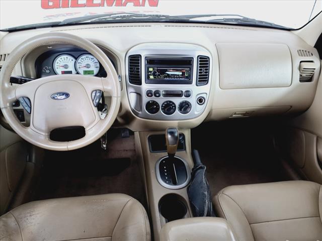 2005 Ford Escape XLT