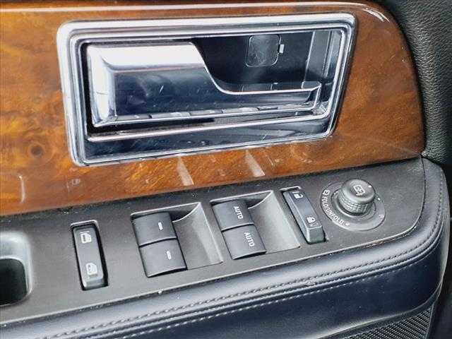 2017 Lincoln Navigator Select