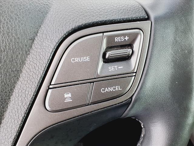 2017 Hyundai SANTA FE SE Ultimate