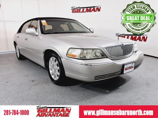 2011 Lincoln Town Car Signature Limited