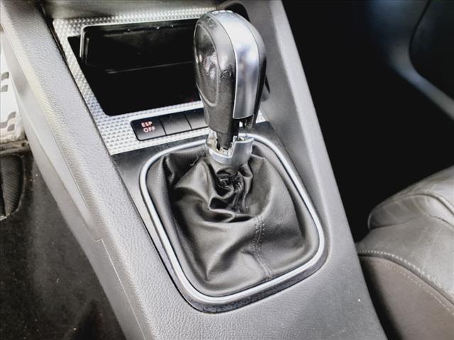 2008 Volkswagen R32 Base