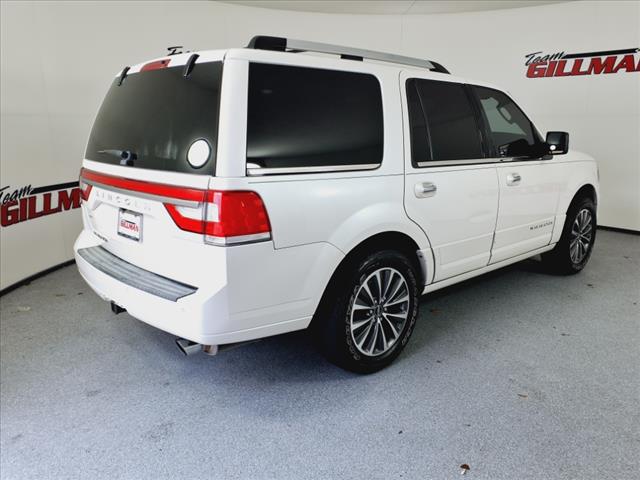 2017 Lincoln Navigator Select