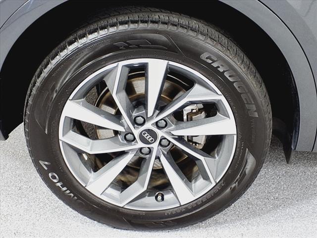 2023 Audi Q5 45 S line Prestige quattro