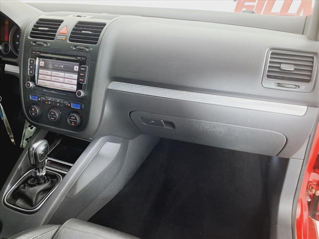 2008 Volkswagen R32 Base