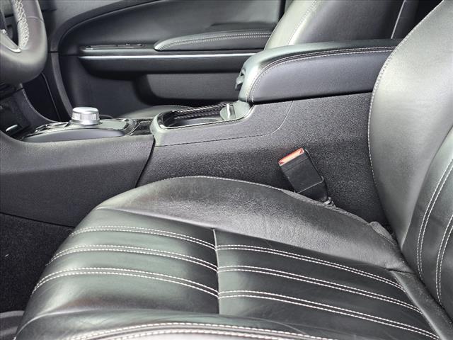 2022 Chrysler 300 S V6