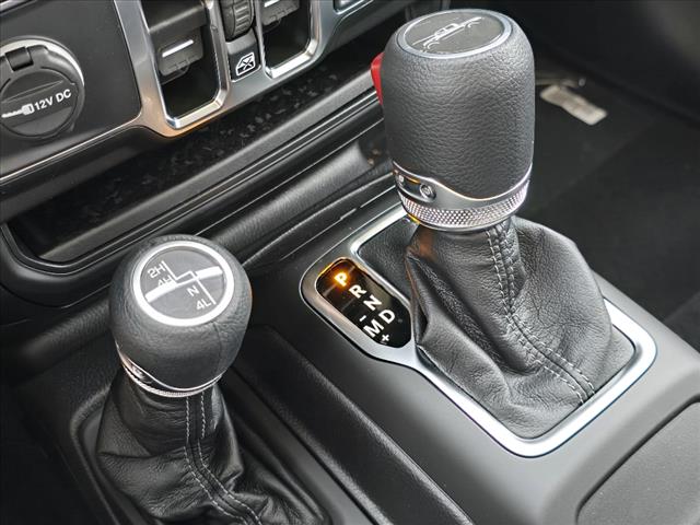2025 Jeep Gladiator NightHawk