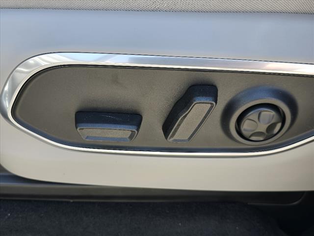 2025 Jeep Wagoneer L WSJM76