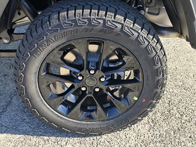 2025 Jeep Gladiator NightHawk
