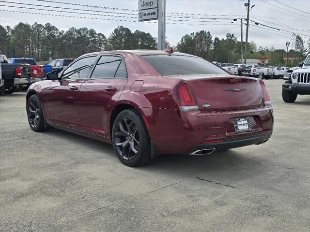 2022 Chrysler 300 S V6