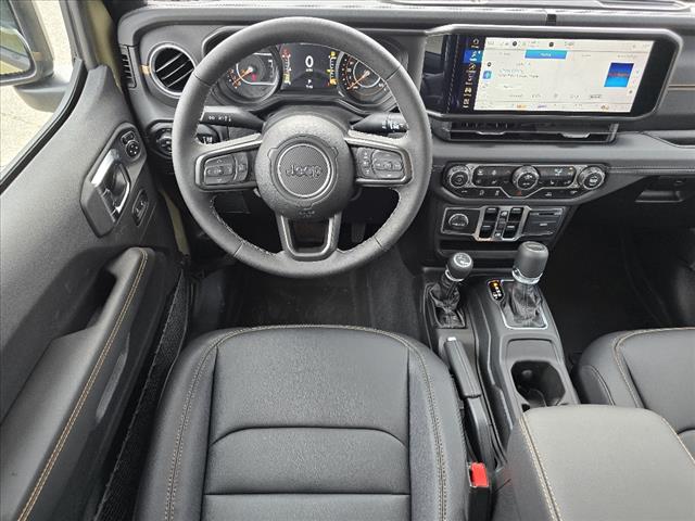 2025 Jeep Gladiator Sport S