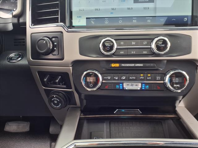 2022 Ford F-450 Super Duty Lariat