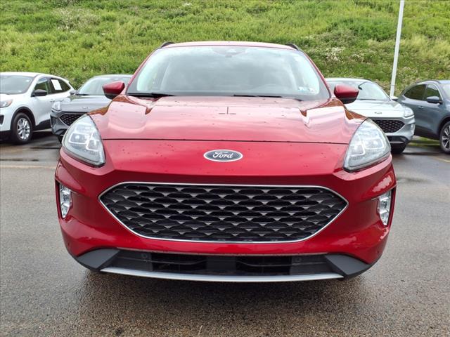 2022 Ford Escape Hybrid Titanium